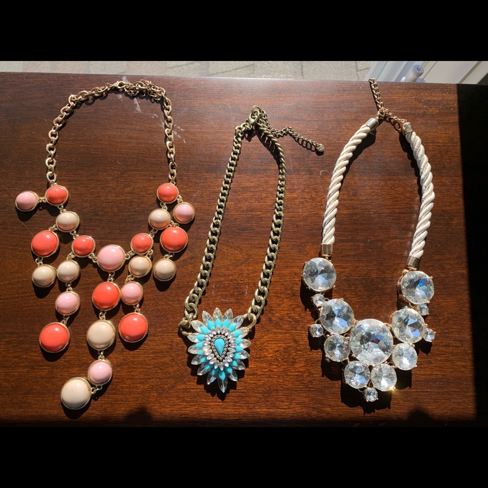 Pretty Necklaces READ BELOW